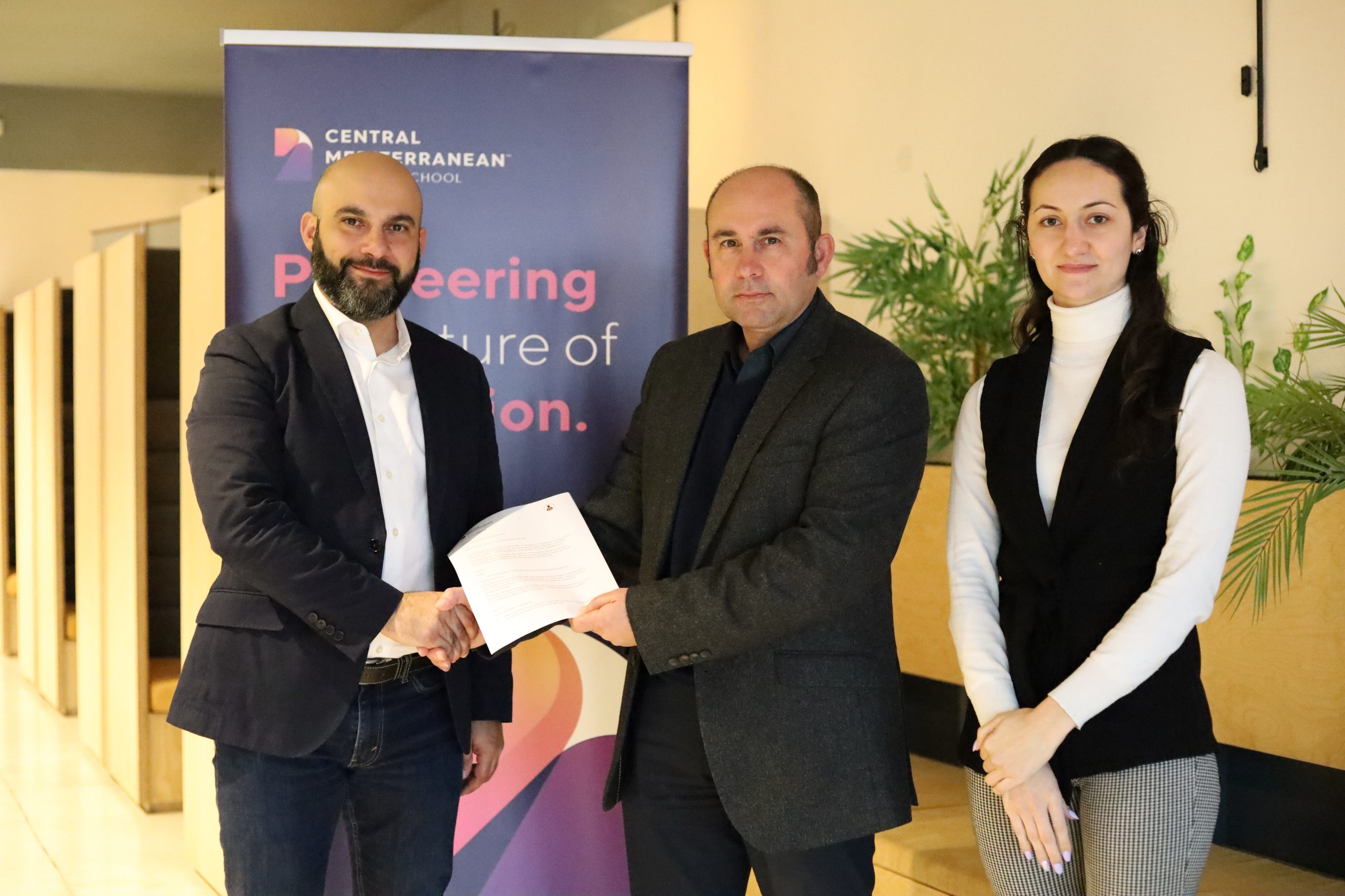Co-operation agreement MCCM